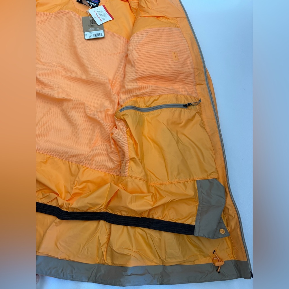 $350 Patagonia Powder Town Jacket Women's Size L VIVID APRICOT Ski Snowboard - Picture 10 of 15